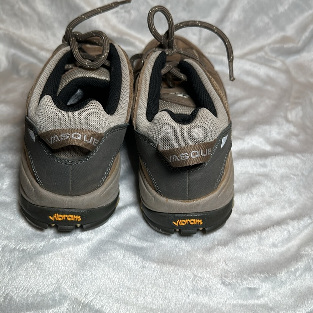Vasque Mantra Vibram Hiking Trail Shoes Woman’s size 8 Brown Tan Athletic - Picture 4 of 6